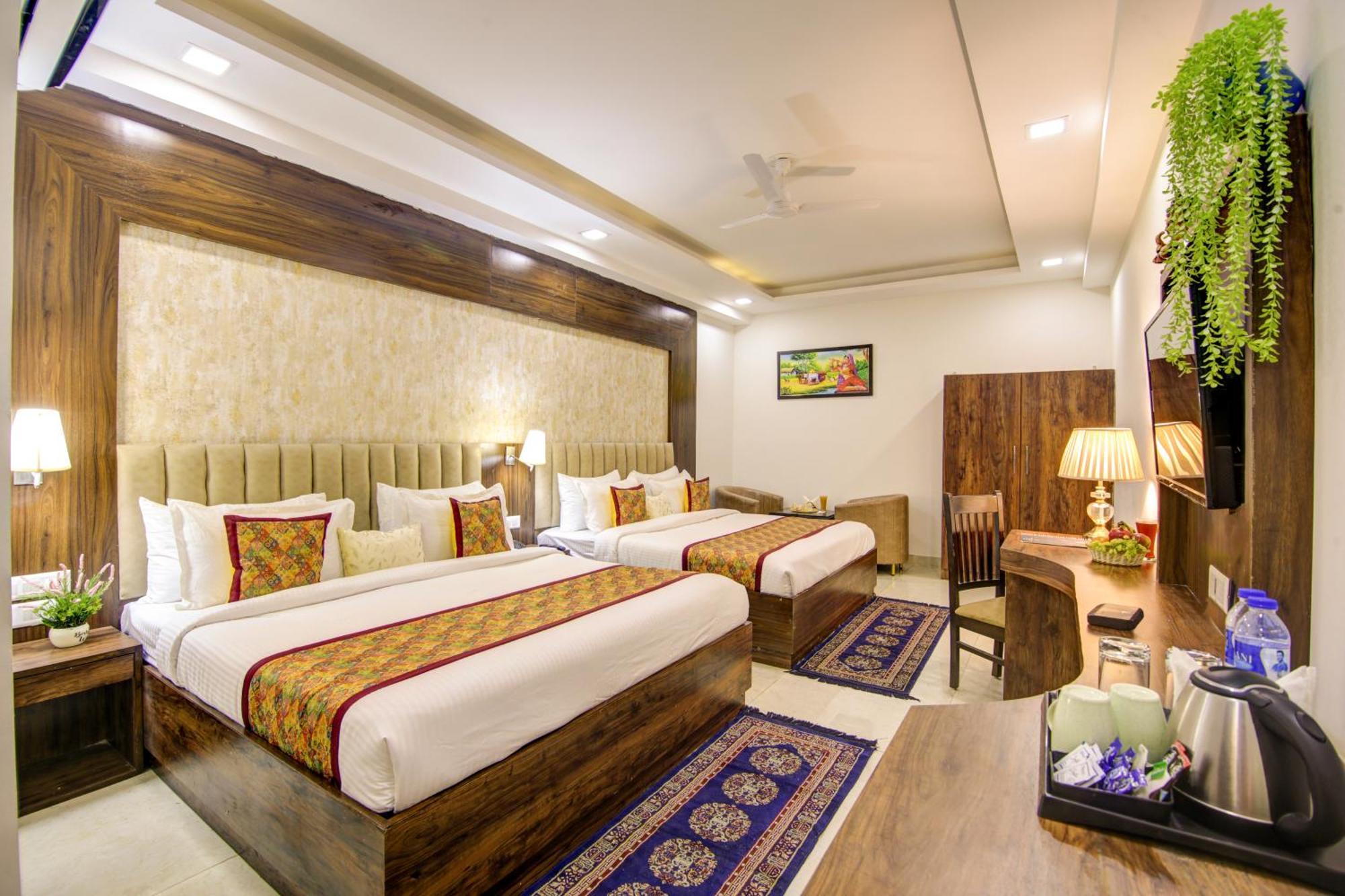 Hotel The Prithvi Near Delhi Airport نيودلهي المظهر الخارجي الصورة