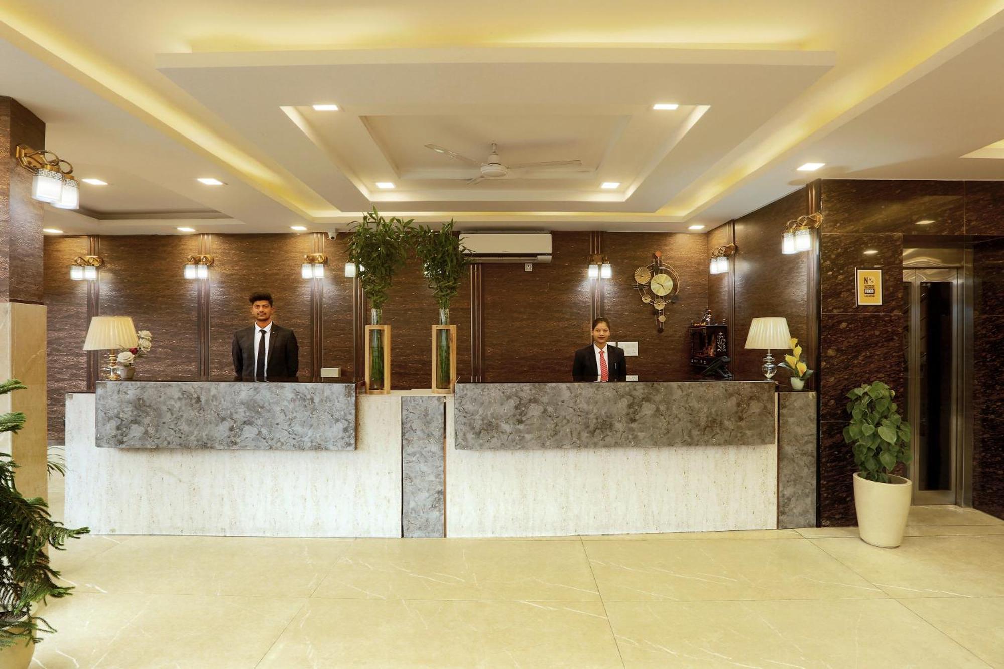 Hotel The Prithvi Near Delhi Airport نيودلهي المظهر الخارجي الصورة