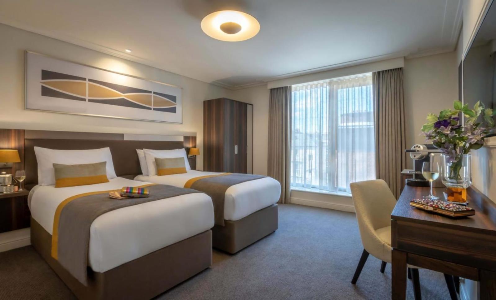 Hotel The Prithvi Near Delhi Airport نيودلهي المظهر الخارجي الصورة